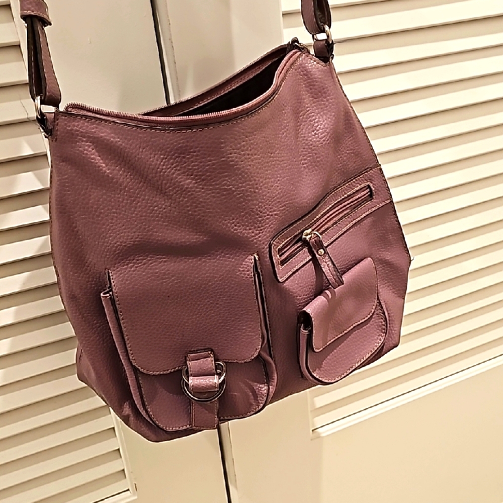 Relic Leather Bag, excellent condition